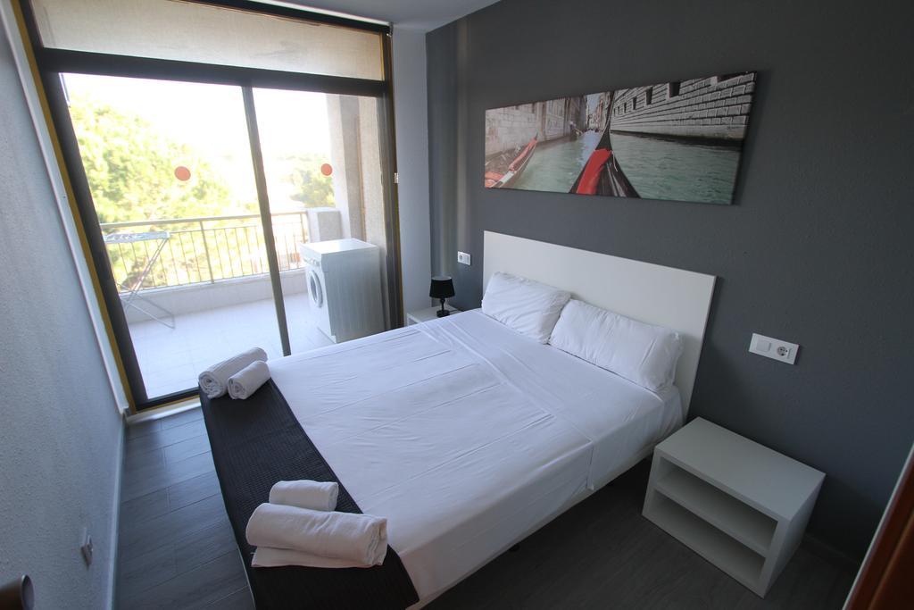 Appartement C&B Catalunya 92 à Salou Extérieur photo