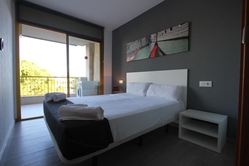 Appartement C&B Catalunya 92 à Salou Extérieur photo