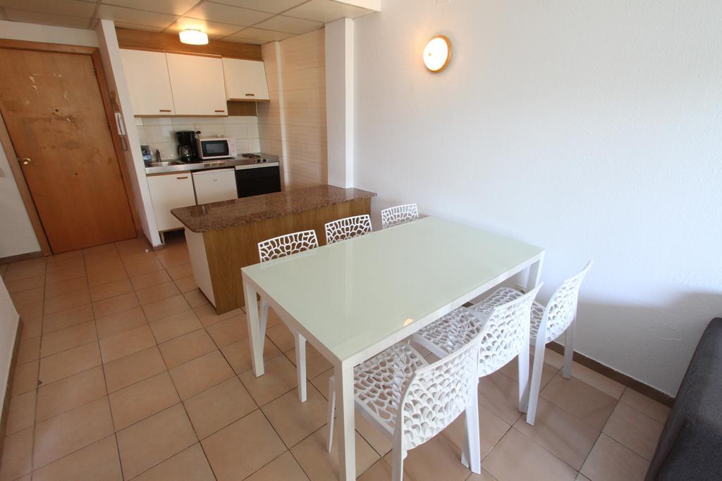 Appartement C&B Catalunya 92 à Salou Extérieur photo