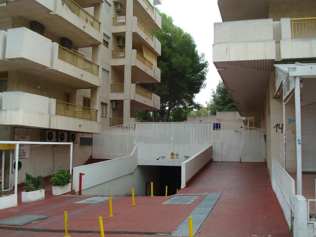 Appartement C&B Catalunya 92 à Salou Extérieur photo